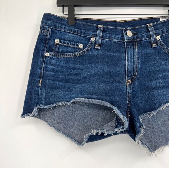 Rag & Bone Women's Cut Off Frayed Distressed Hem Denim Short in Catskills - Picture 1 of 13